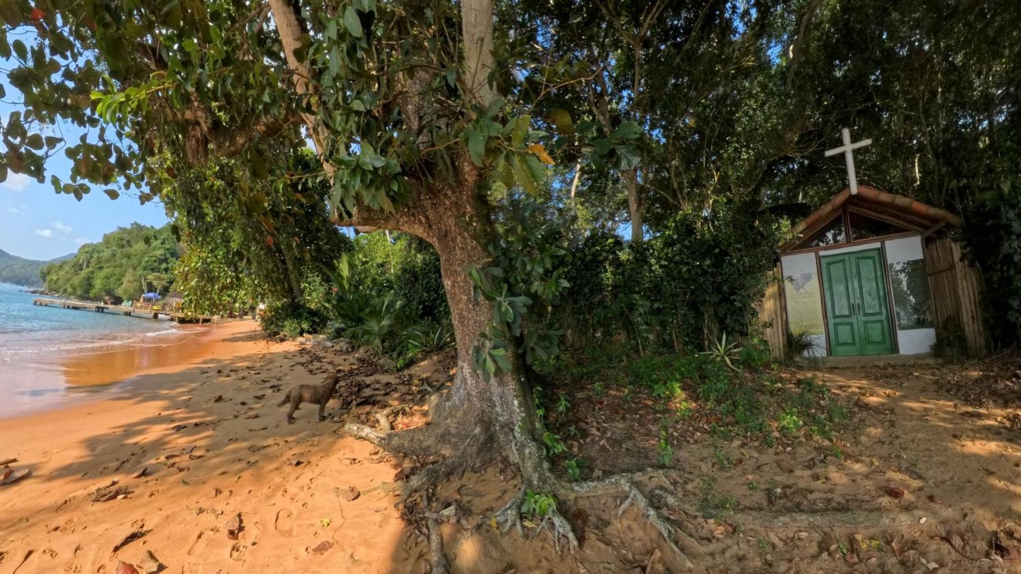 Отель Joaoemaria Da Ilha Прайя-де-Арасатиба Экстерьер фото